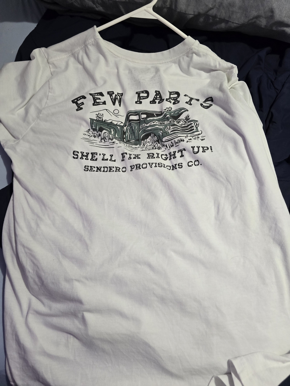 Few Parts Graphic Tee - White with Green Print Xl Sendero Provisions Co - Picture 4 of 7